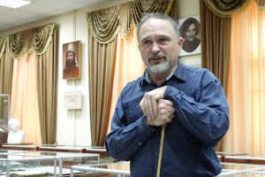 Грецький Ніжин і героїчні Крути: Музей рідкісної книги, Ніжин